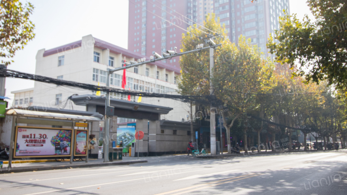 自由自宅外景图