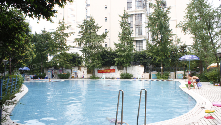 锦绣朋城外景图