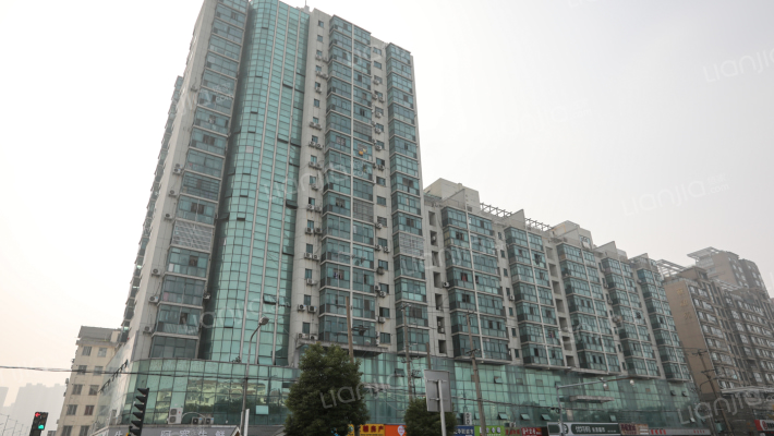 朝阳广场外景图