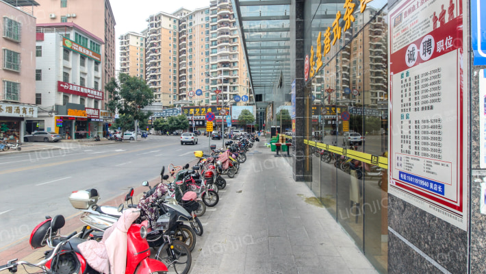 亨信大厦外景图