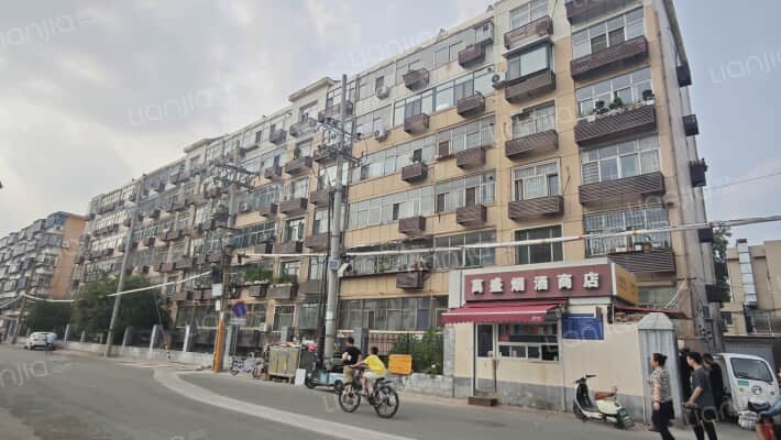 饮食服务公司宿舍外景图