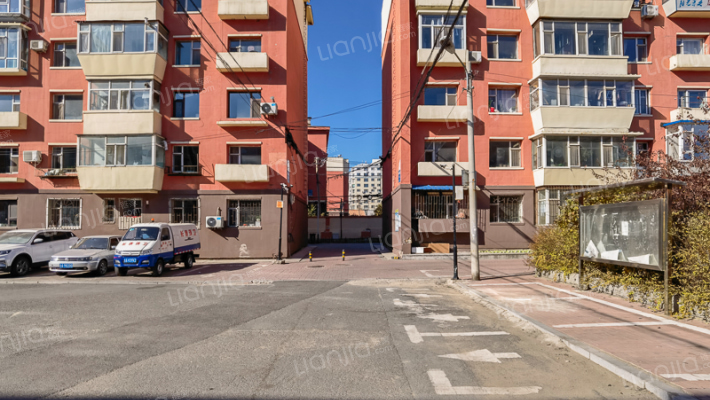 外语学院外景图