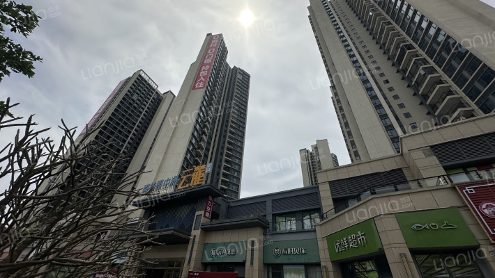 云麓花园外景图