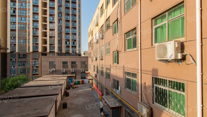 商贸局家属院外景图