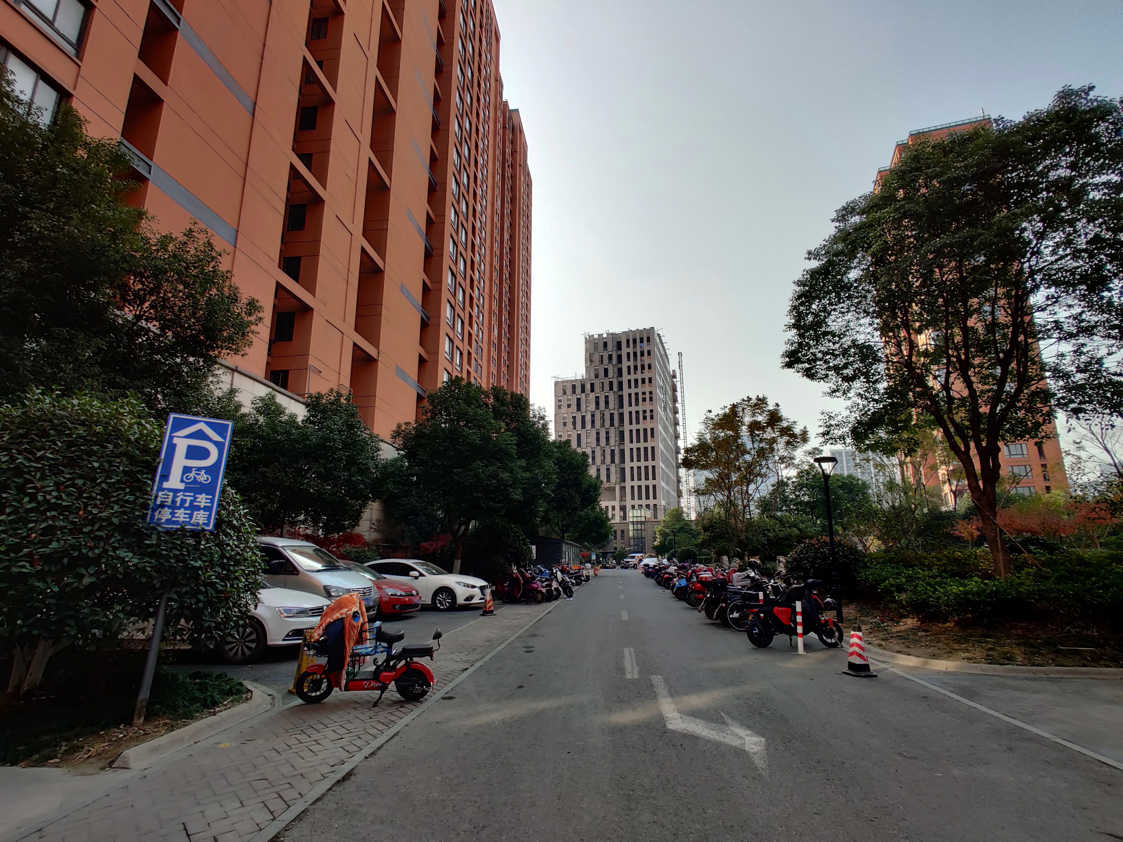 景致公寓小区实景 8