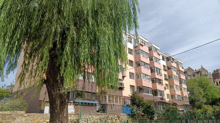 高志里小区外景图