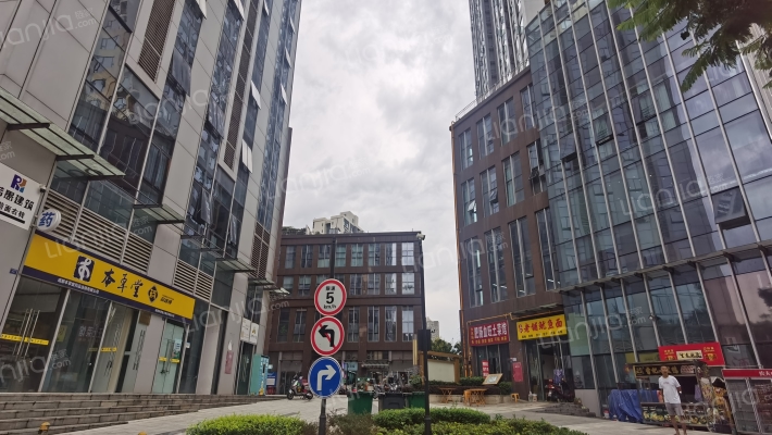 佳年华广场二期外景图