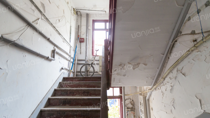 广中三村外景图