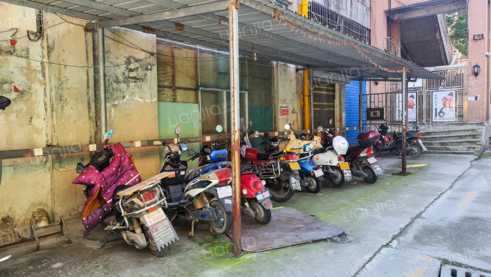 东方小区C区外景图