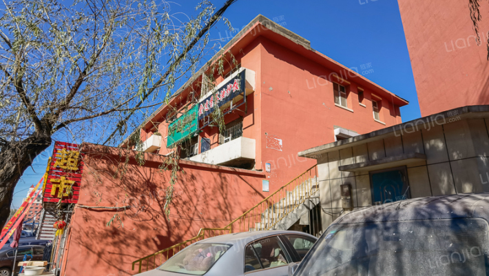 市政三层外景图