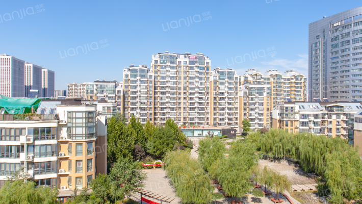 那尔水晶城外景图