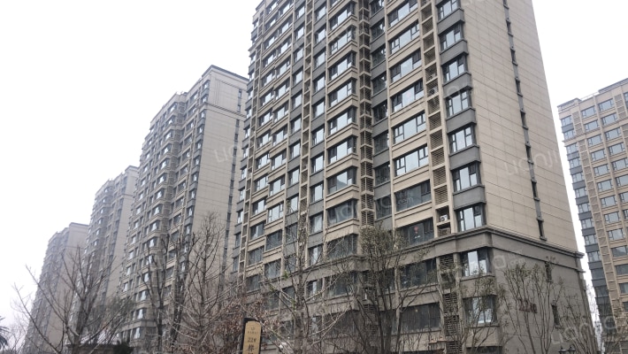 恒大悦龙台外景图