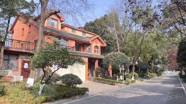 西郊庄园外景图