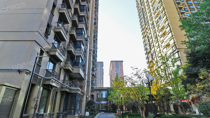 恒大翡翠龙庭外景图