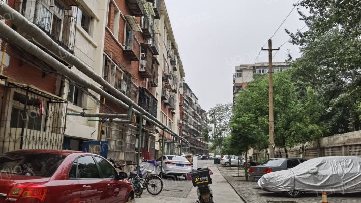 刘台大街外景图