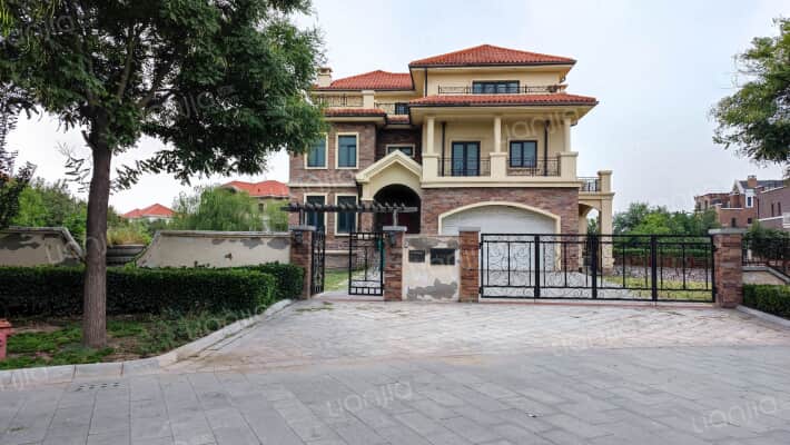 贻成水木清华外景图