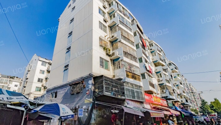 汪塘农贸市场外景图