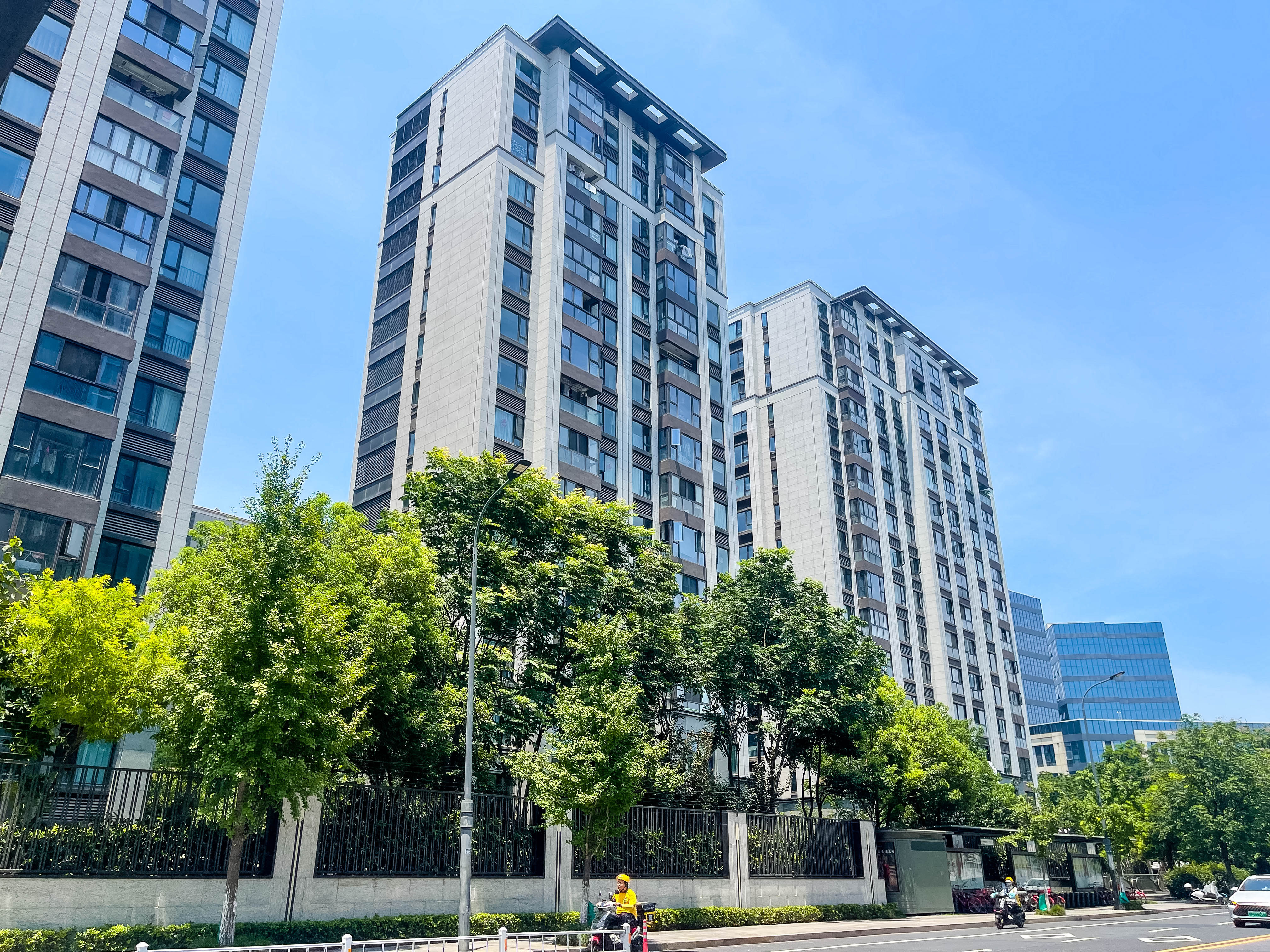 龙湖金地商置·都会公馆小区实景 4