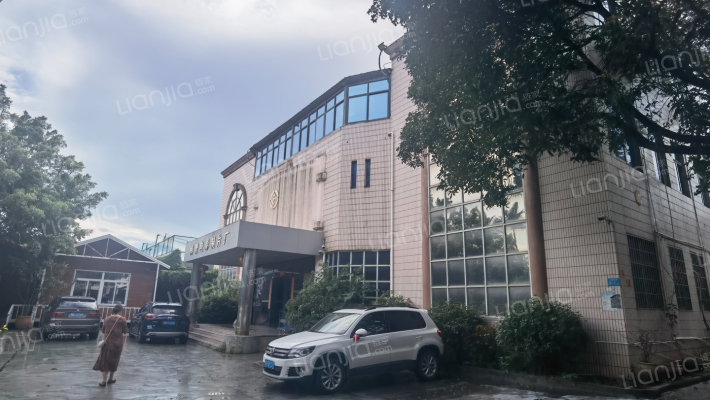 同集南路389-399号外景图