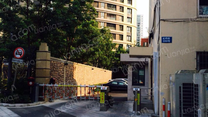 交大公寓外景图