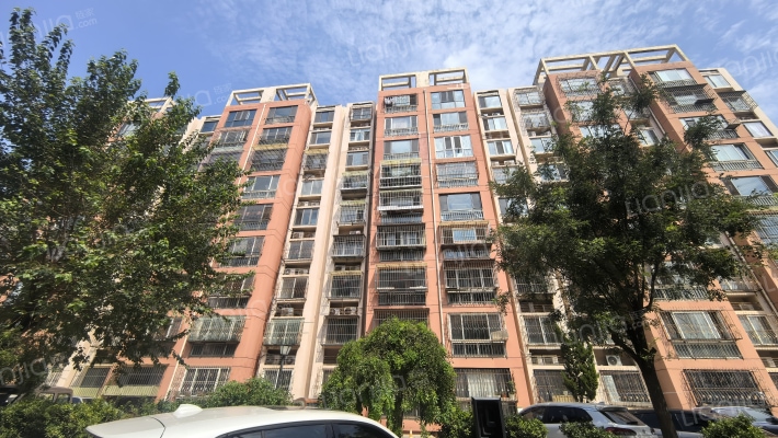 东园花园外景图