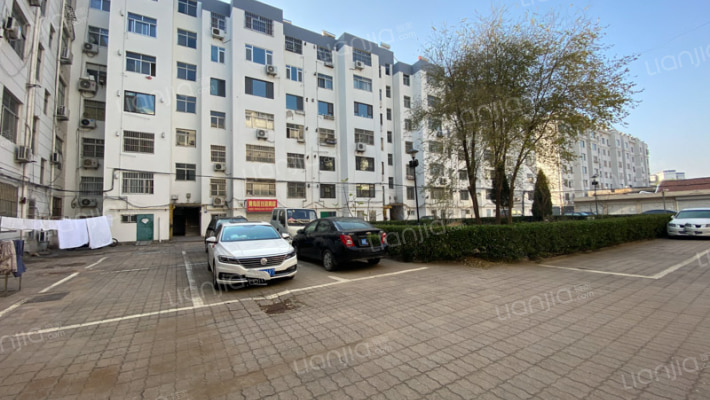 环城小区外景图