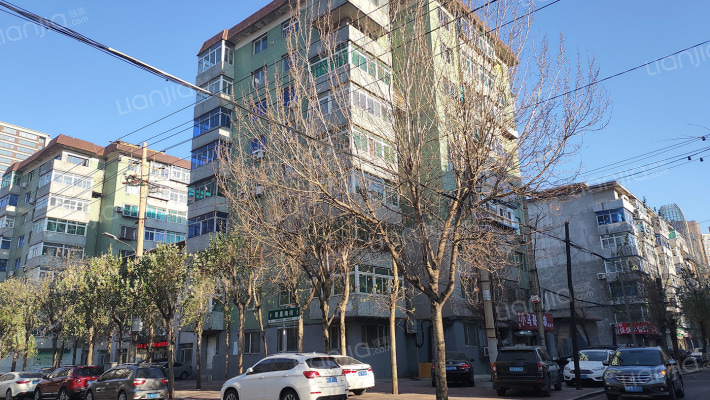 景星南街外景图