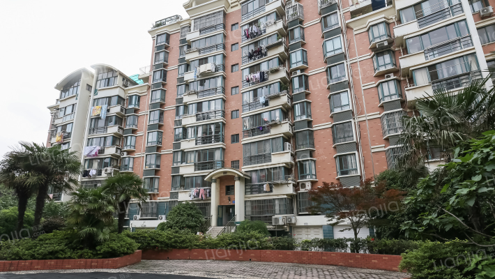 长阳花园外景图