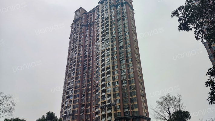 四里河畔C区外景图