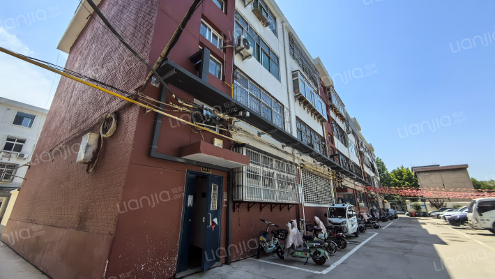 交通局家属楼外景图