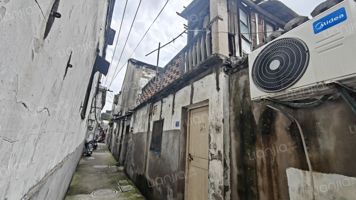 华家弄外景图