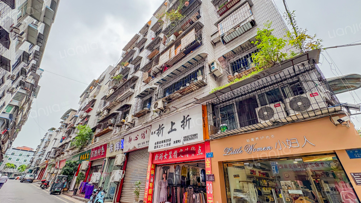 体育巷50号外景图