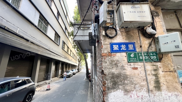 聚龙里十巷外景图