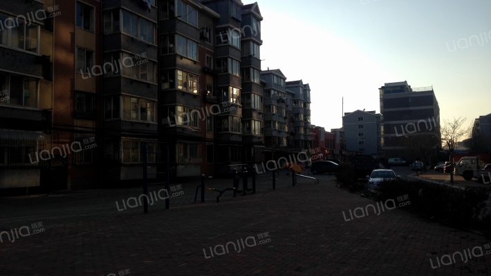 圣泰小区外景图