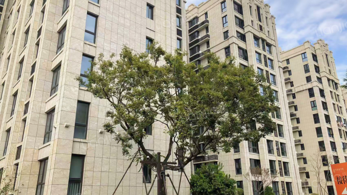 华荣壹号院外景图