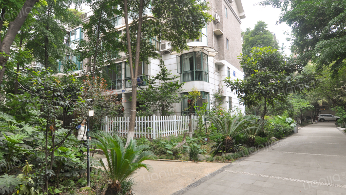 中华家园西区外景图