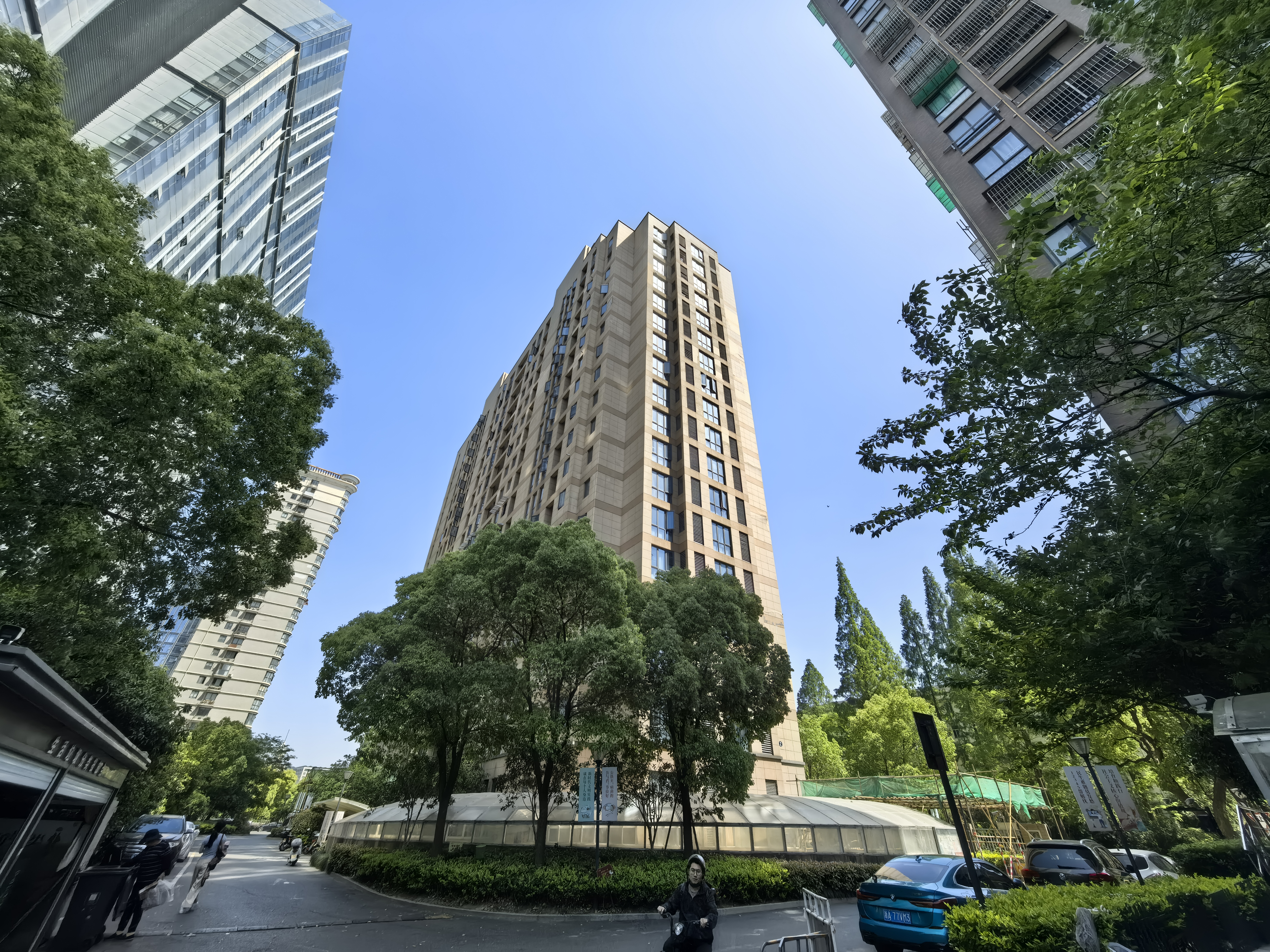 聚丰公寓小区实景 2