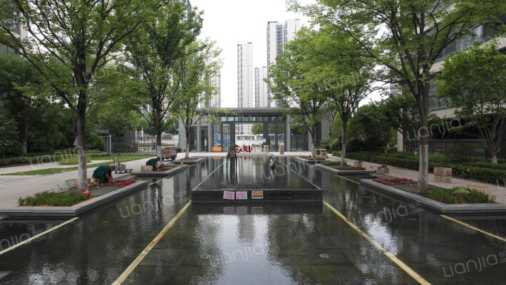 融创御湖宸院一期晟禧园外景图