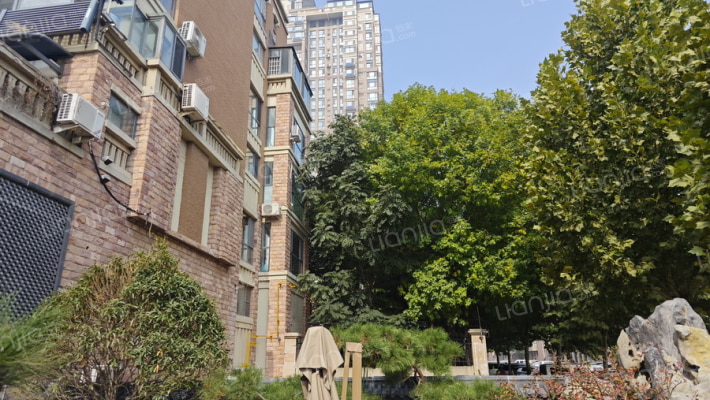 天山新公爵东区外景图