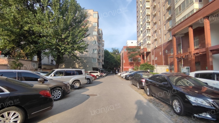 河南省团校家属院外景图