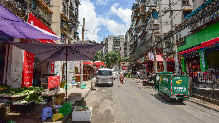 三民东路28号房管理局宿舍外景图
