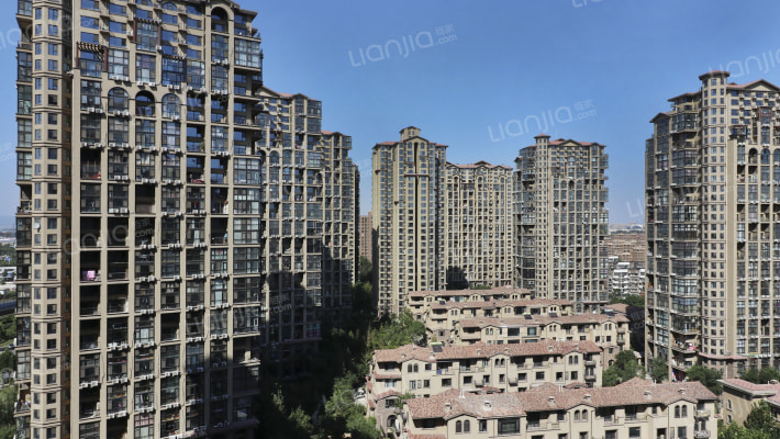 首邑溪谷外景图