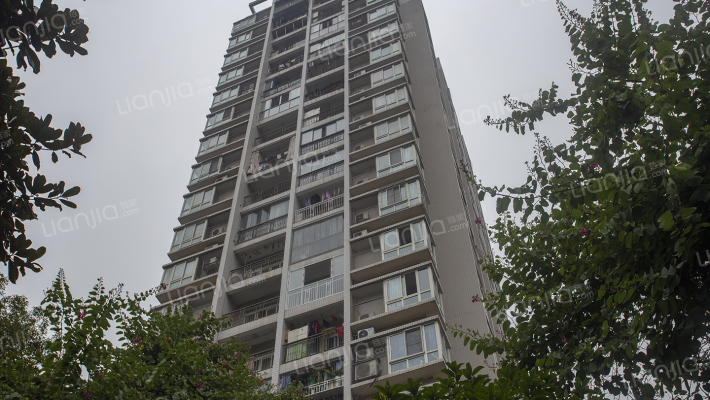 天高鸿苑外景图