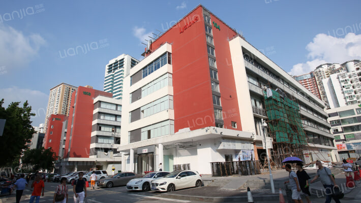 南油工业小区外景图