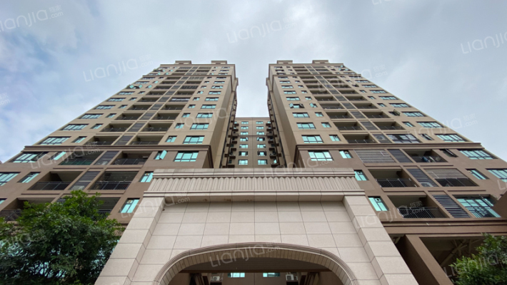 中旅银湾外景图