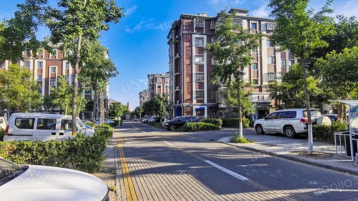 一品嘉园外景图