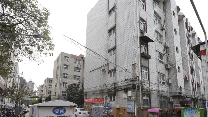 火电厂西家属院外景图