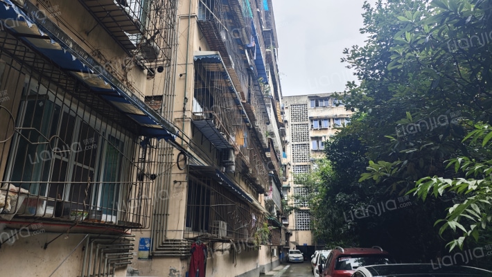 双楠教师公寓外景图