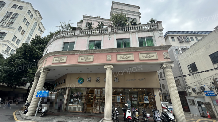 新都大厦外景图