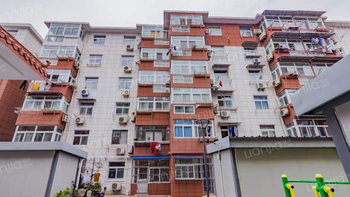 南古公寓外景图